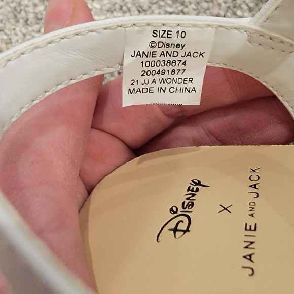 Janie and jack sandals - Picture 2 of 3